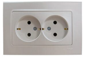 Priza dubla cu impamintare Linnera Life Viko by Panasonic. Perla alba