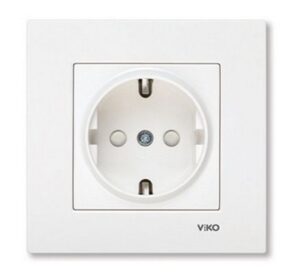 Priza cu impamintare si obturatoar protectie pentru copii Karre Viko by Panasonic. Alb
