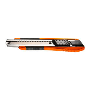 Cutter cu lama segmentata 18mm